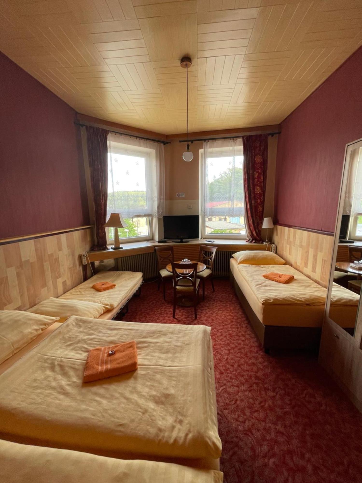 Hotel U Branky Stribro Luaran gambar
